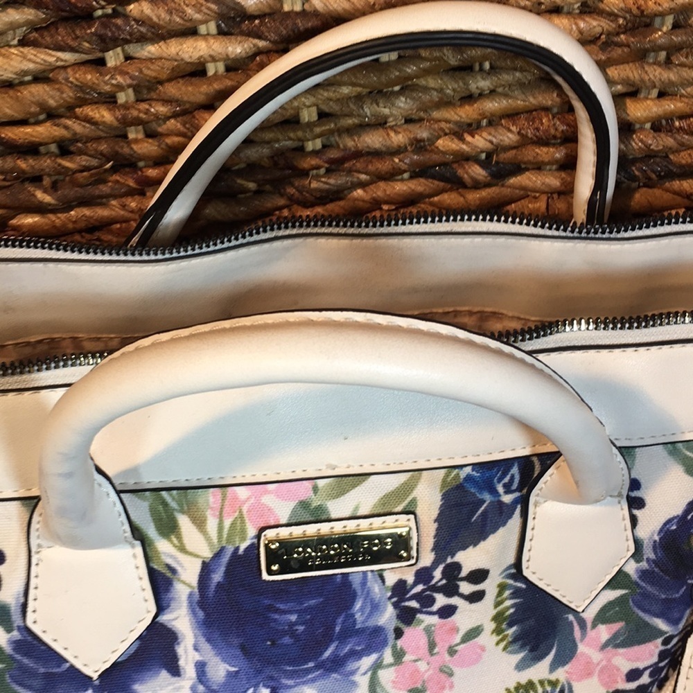 London Fog large floral handbag - Picture 7 of 10